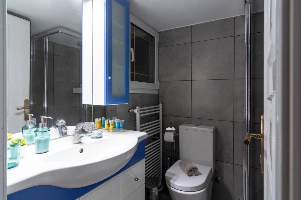 Modern 2Bd Apt In Athens , 3-Min Metro Bagian luar foto